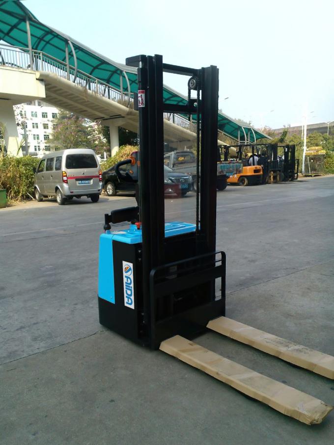 Walkie Electric Stacker Φορκοστάσιο 3000mm Υψόμετρο Στάσιμο Προσαρμόσιμο Καμπινίρισμα Τοποθεσία ηλεκτρικό φορκοστάσιο φορκοστάσιο φορκοστάσιο φορκοστάσιο φορκοστάσιο φορκοστάσιο 1